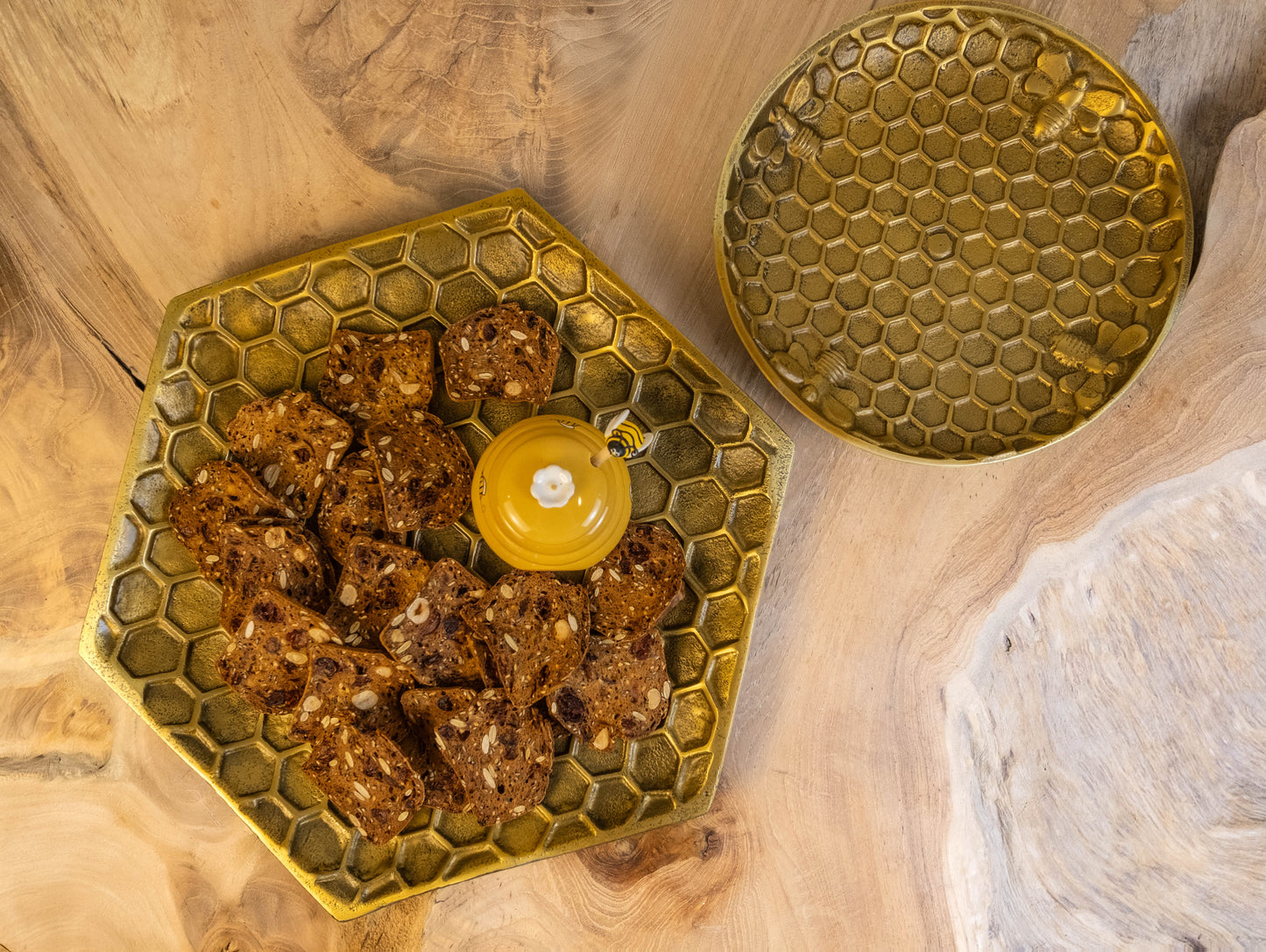 Sonoma Honeycomb Tableware set ( Set of 3)